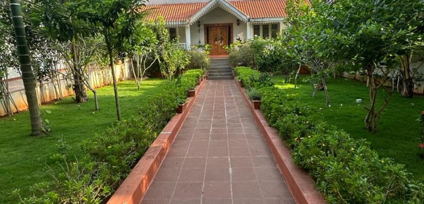Villa 5 BHK Kanakapura Road